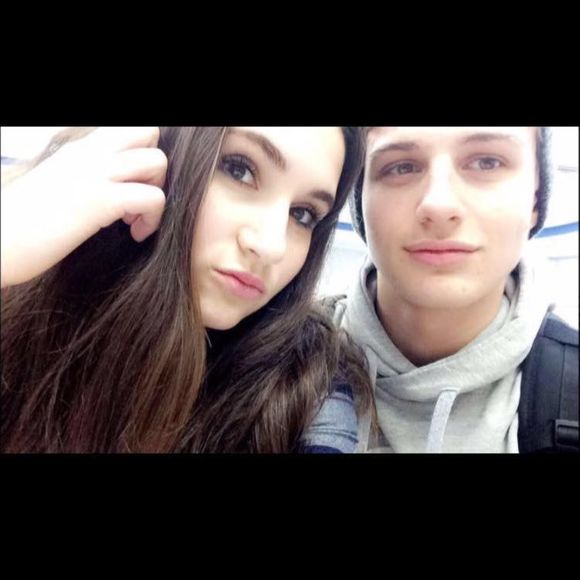 Meet your Posher, Trinity - Picture 1 of 1